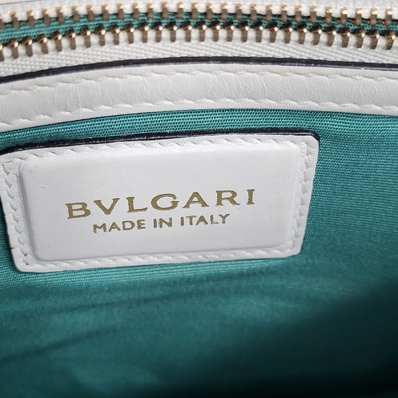 Bvlgari Serpenti Forever Shoulder Bag in White Double Chain...Authentic !! - Picture 10 of 16